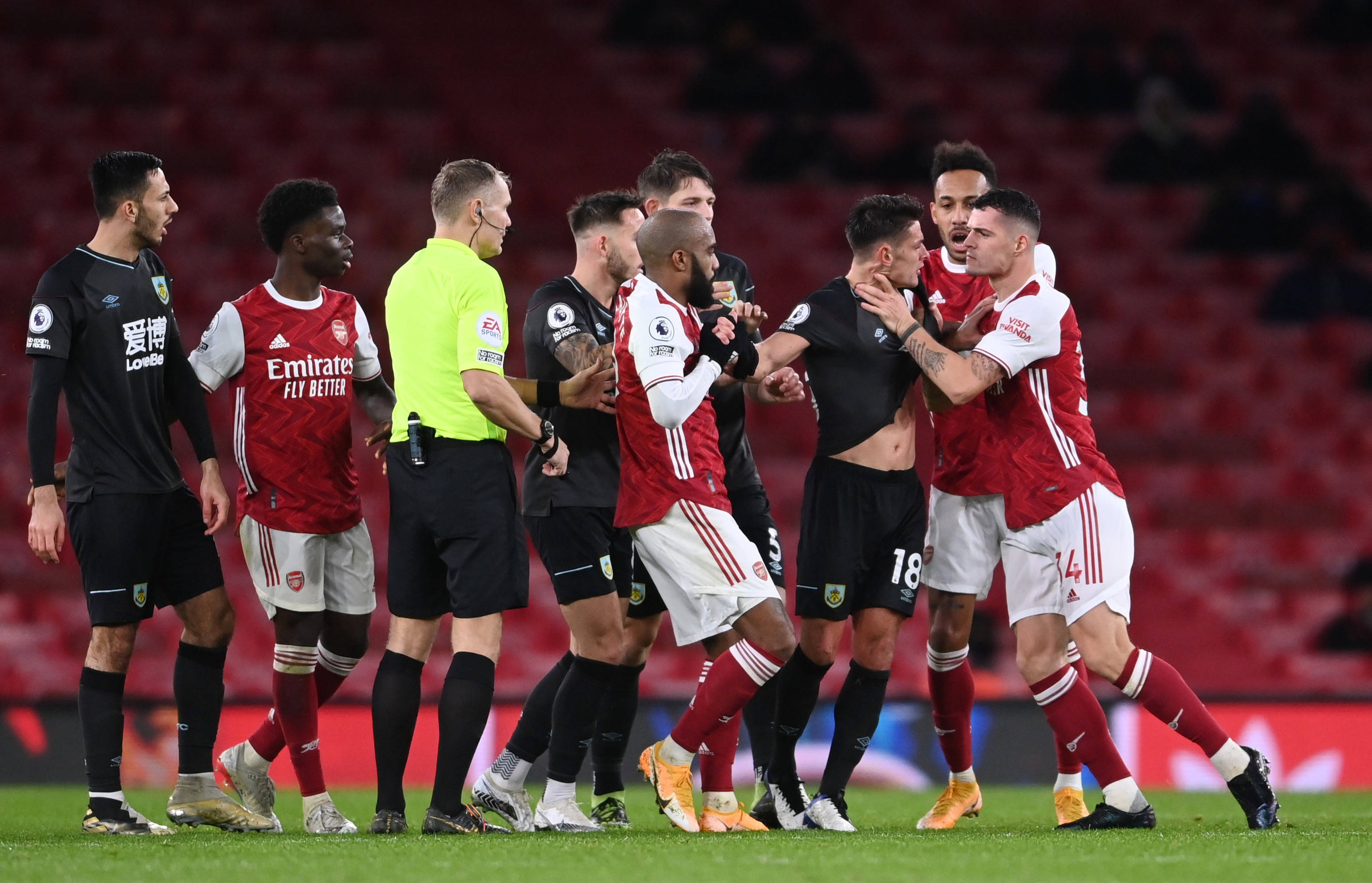 样的球员必 样的球员必